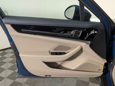 New 2026 Porsche Panamera 4 E-Hybrid AWD/4WD image 24