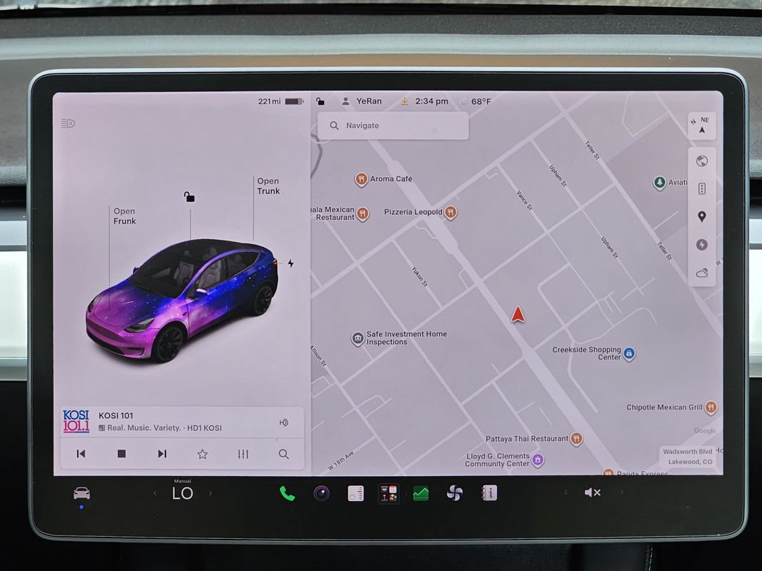 Used 2021 Tesla Model Y Long Range AWD/4WD image 27