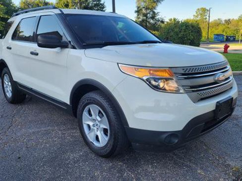 Used 2012 Ford Explorer 4WD w/ Class III Trailer Tow Pkg image 2