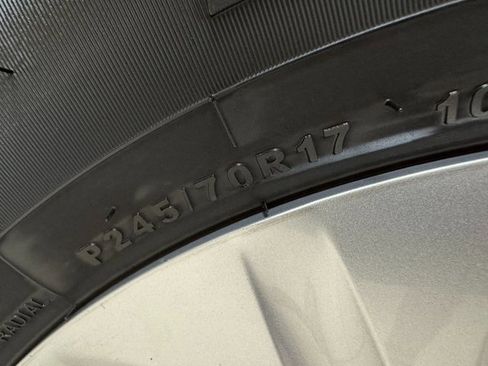 Used 2015 Chevrolet Traverse LS image 22