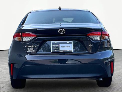 Certified 2025 Toyota Corolla LE FWD image 5