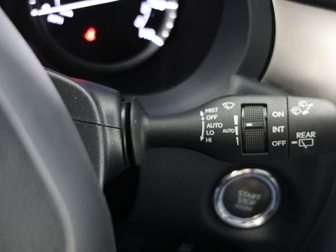 Used 2023 Lexus GX 460 Premium w/ Accessory Package AWD/4WD image 29