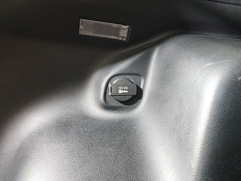 Used 2022 Jeep Cherokee Latitude Lux image 11