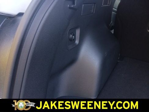 Used 2025 Kia Sportage SX AWD/4WD image 31