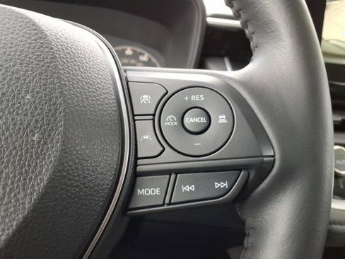 Certified 2023 Toyota Corolla SE w/ SE Premium Package image 19