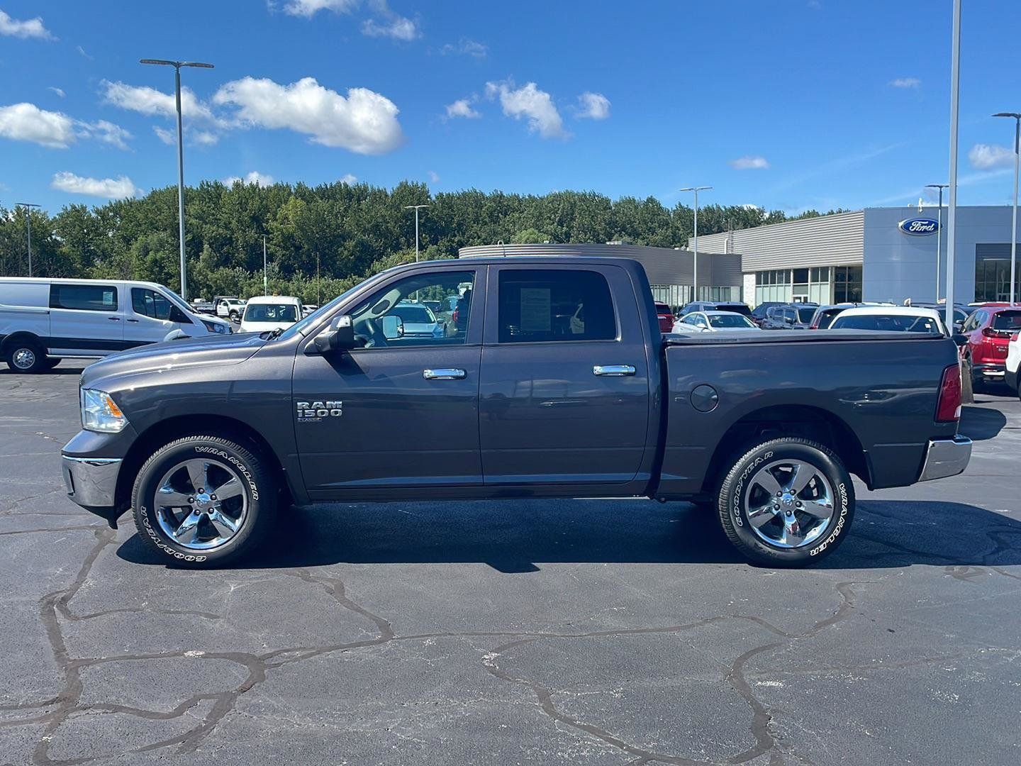 Used 2023 RAM 1500 Tradesman w/ Tradesman SXT Package AWD/4WD image 2