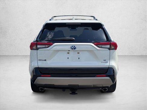 Used 2022 Toyota RAV4 SE AWD/4WD image 7
