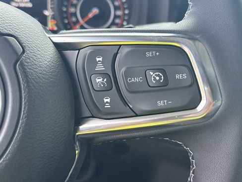 New 2026 Jeep Wrangler Unlimited Sahara AWD/4WD image 24