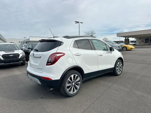 Used 2018 Buick Encore Essence image 5