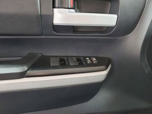 Used 2018 Toyota Tundra SR5 w/ TRD Off Road Package image 24