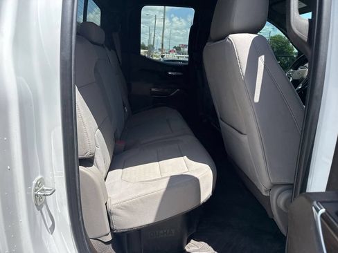 Used 2020 Chevrolet Silverado 1500 RST AWD/4WD image 17
