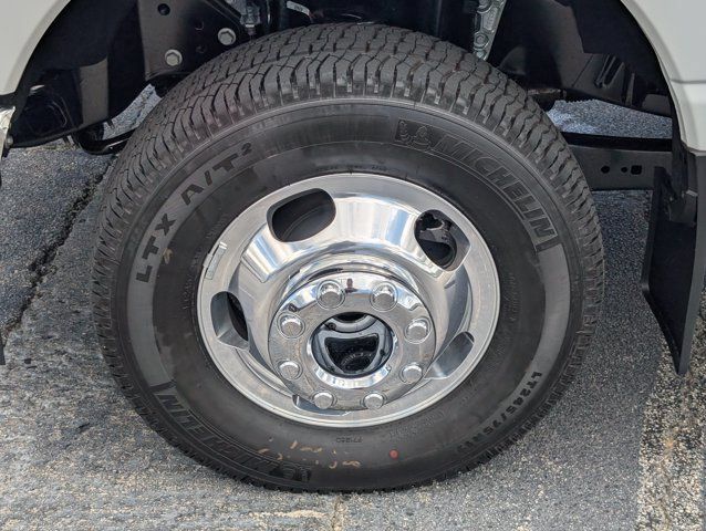 New 2026 Ford F350 Lariat w/ Lariat Ultimate Package AWD/4WD image 13