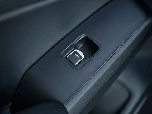 Certified 2025 Honda Civic Sport image 24