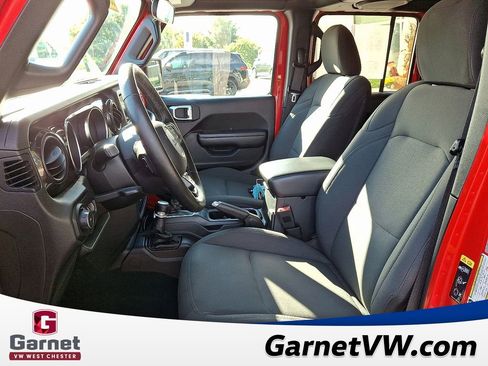 Used 2020 Jeep Wrangler Unlimited Sport image 14