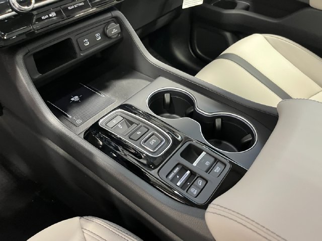 New 2026 Honda Pilot Touring image 16