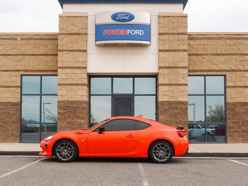 Used 2017 Toyota 86 860 Special Edition image 9