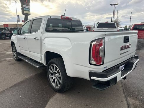 Used 2022 GMC Canyon Denali image 6