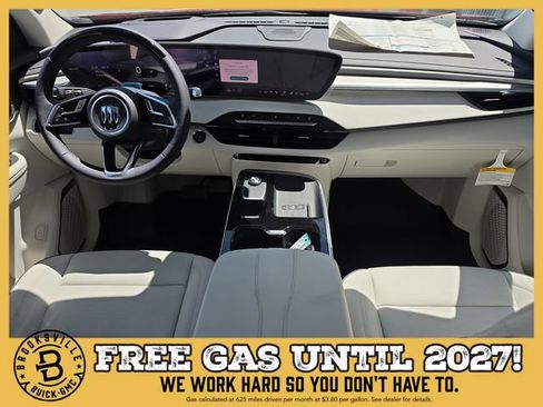 New 2027 Buick Enclave Avenir w/ LPO, Floor Liner Package FWD image 11