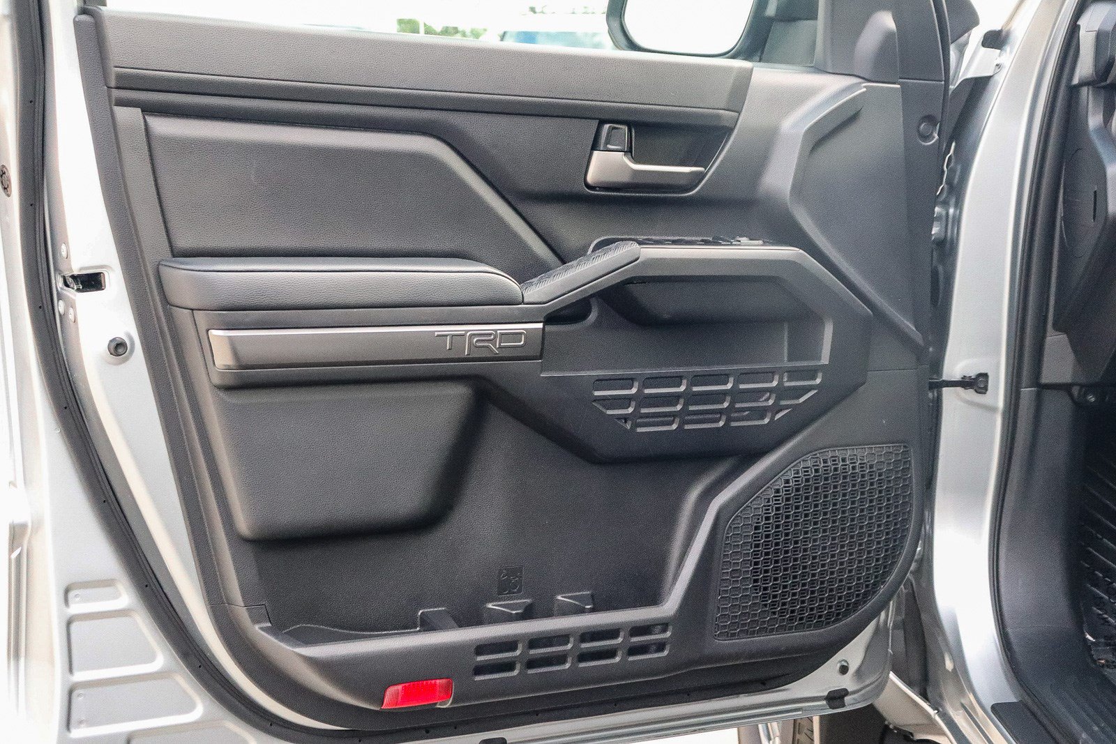 Certified 2025 Toyota Tacoma TRD Sport RWD image 22