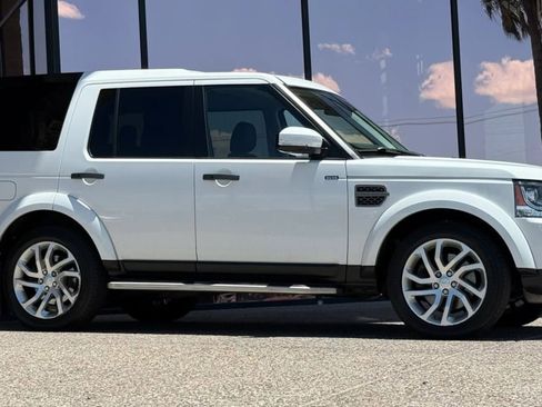Used 2016 Land Rover LR4 HSE AWD/4WD image 16