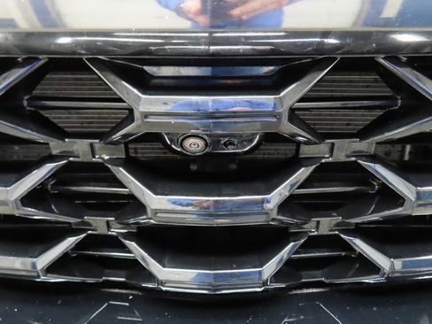 Used 2023 Chevrolet Silverado 1500 ZR2 w/ Technology Package image 52