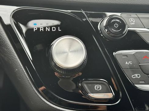 New 2026 Chrysler Voyager LX FWD image 35