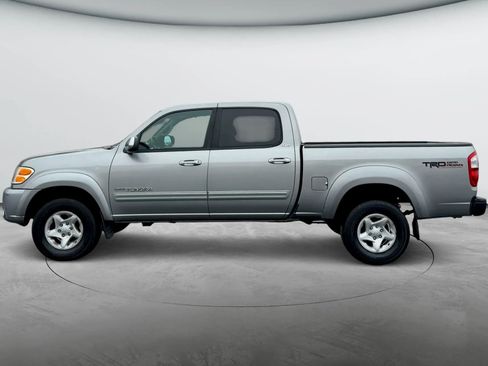 Used 2004 Toyota Tundra SR5 image 4