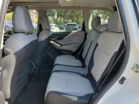 Used 2020 Subaru Forester Premium image 18