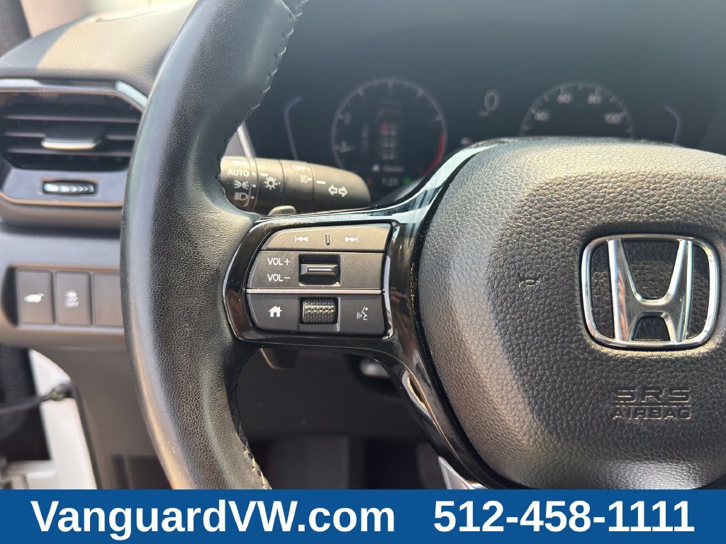 Used 2023 Honda Pilot Touring image 19