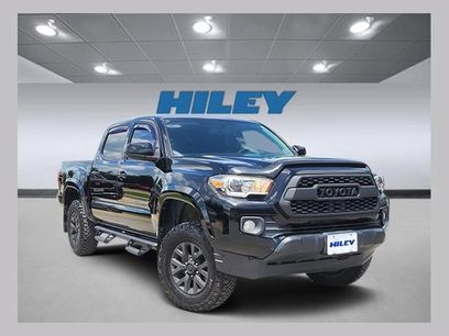 Used 2017 Toyota Tacoma SR5 w/ Tow Package