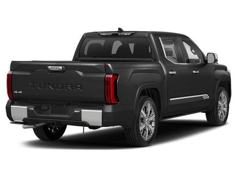 Used 2023 Toyota Tundra Capstone AWD/4WD image 2