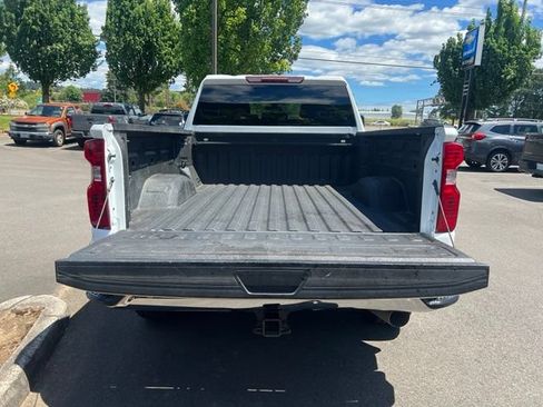 Used 2020 Chevrolet Silverado 2500 LT w/ Z71 Off-Road Package AWD/4WD image 7