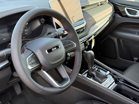 New 2026 Jeep Compass Trailhawk image 14