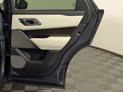 Used 2023 Land Rover Range Rover Velar S image 52