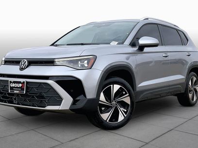 Used 2025 Volkswagen Taos SE