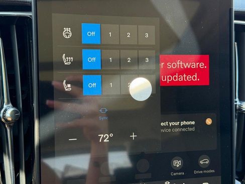 New 2026 Volvo XC60 T8 Ultra w/ Protection Package Premier AWD/4WD image 16