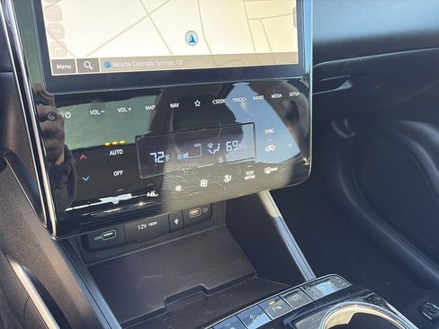 Used 2024 Hyundai Tucson Limited image 15