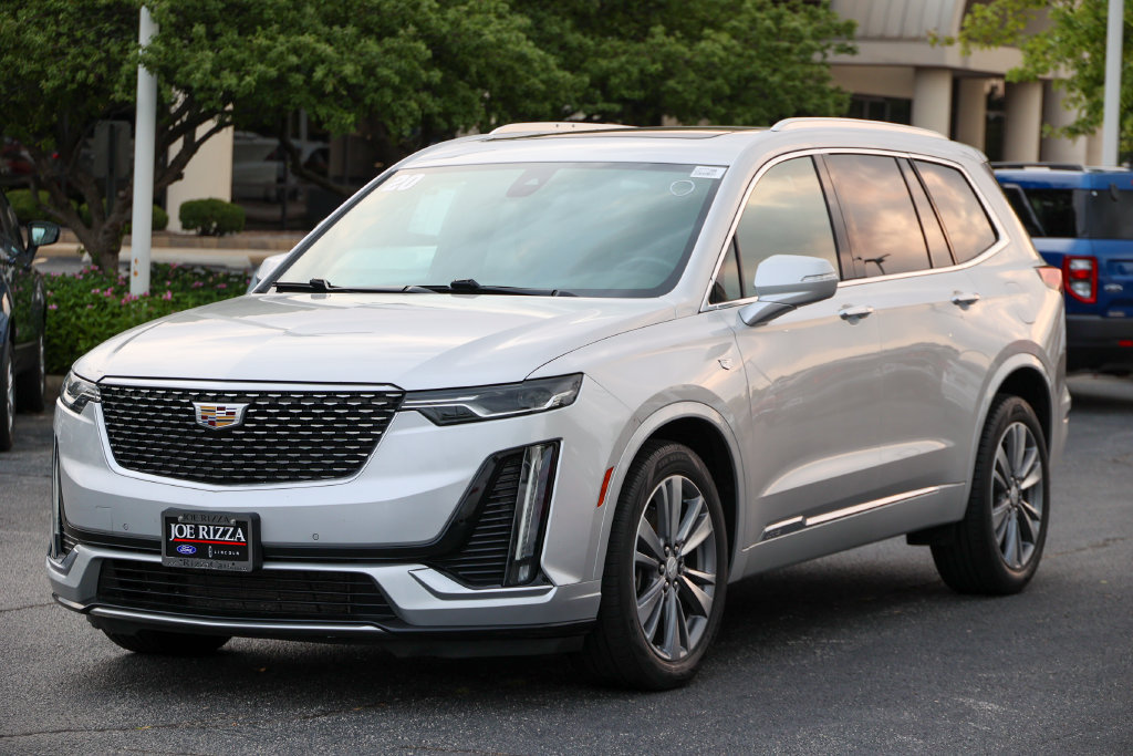 Used 2020 Cadillac XT6 Premium Luxury FWD image 26