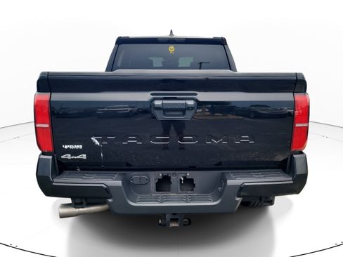 Used 2024 Toyota Tacoma SR5 AWD/4WD image 6