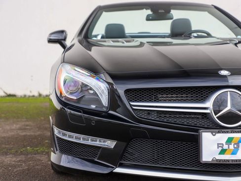 Used 2014 Mercedes-Benz SL 63 AMG image 32