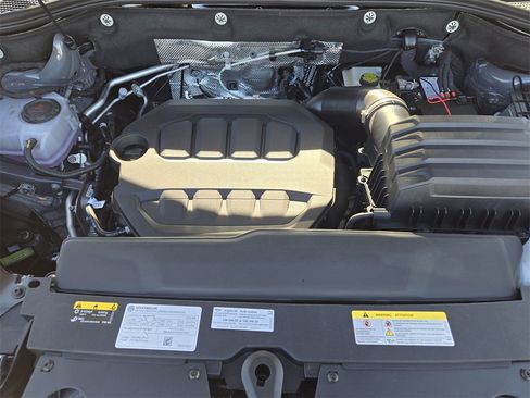 New 2026 Volkswagen Atlas SEL Premium R-Line image 24