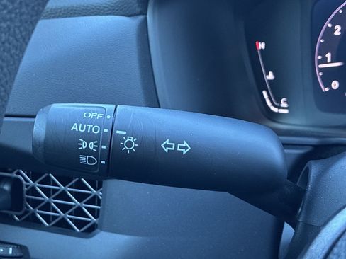 Certified 2025 Honda Accord SE image 29