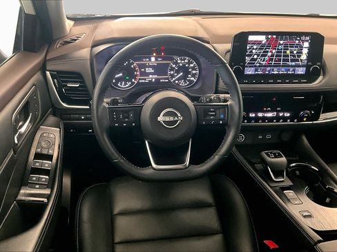 Used 2023 Nissan Rogue SL w/ SL Premium Package FWD image 15