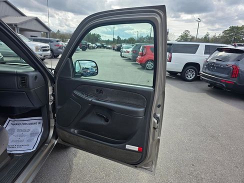Used 2003 GMC Sierra 1500 SLE image 10