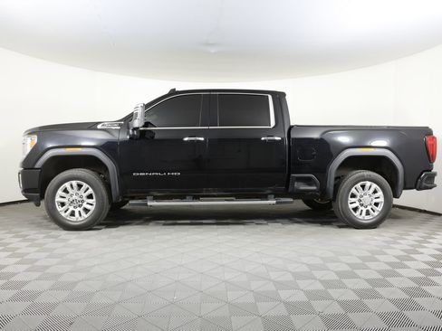 Certified 2020 GMC Sierra 2500 Denali w/ Denali Ultimate Package image 2
