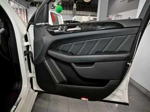 Used 2017 Mercedes-Benz GLE 63 AMG AMG GLE 63, Premium III Pkg, A w/ Premium 3 Package image 29