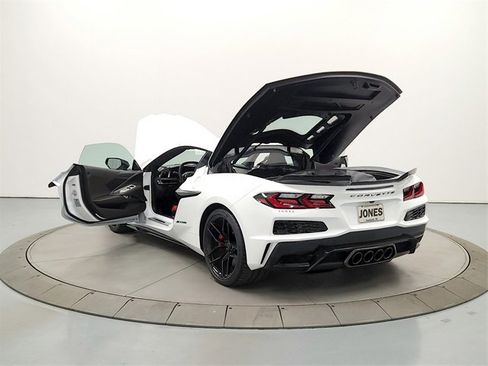 New 2026 Chevrolet Corvette Z06 image 13