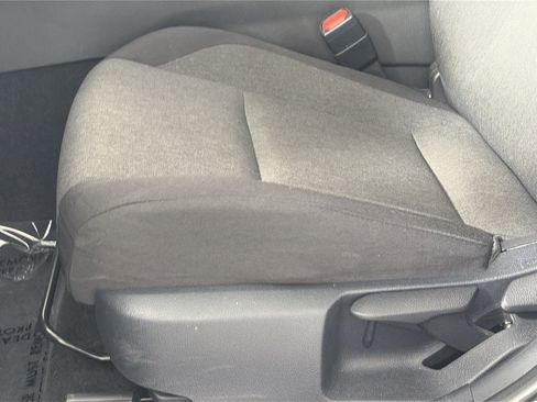 Used 2025 Toyota Camry LE FWD image 17