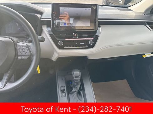 New 2026 Toyota Corolla Cross L image 15