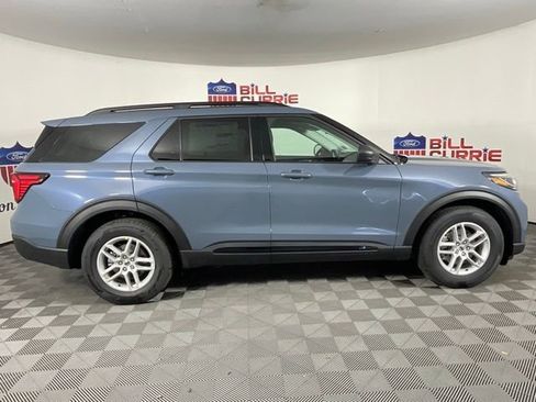 New 2026 Ford Explorer Active image 2